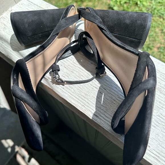 Sam Edelman Black Strappy Sandals - Picture 4 of 6